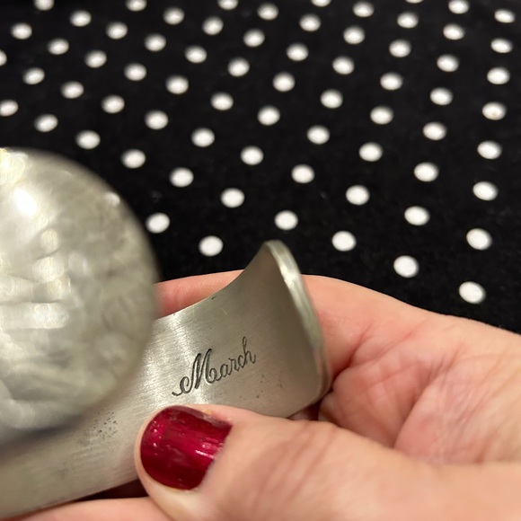 🎀Salisbury Pewter Flower of the Month Bracelet- March - Picture 4 of 5